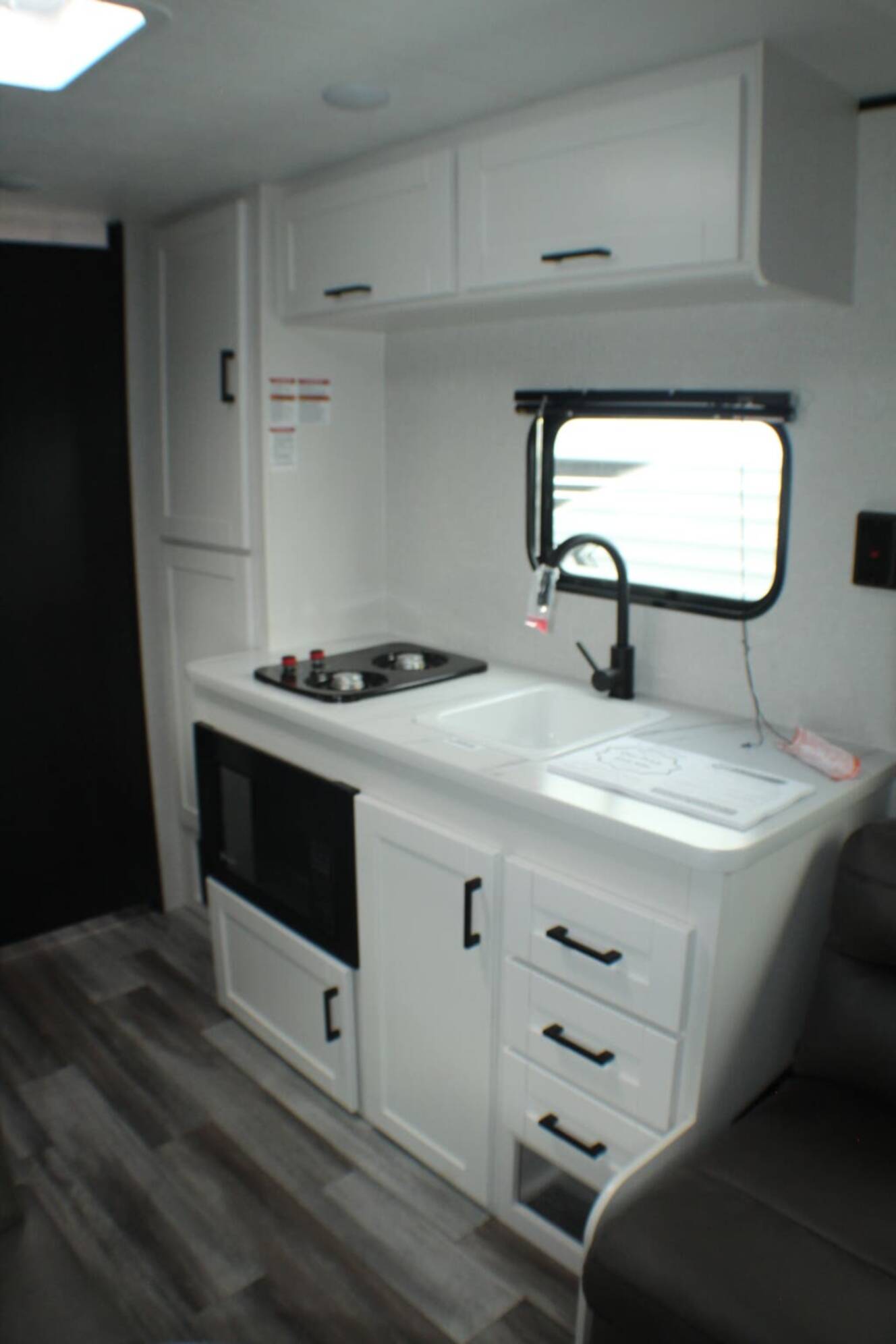 A photo of this 2026 Jayco Jay Flight SLX 250BH