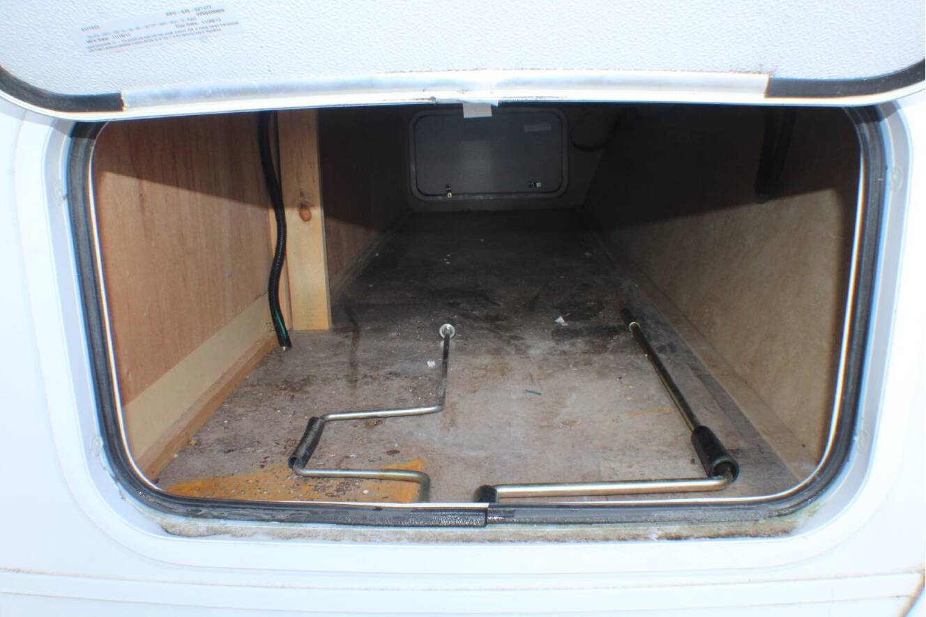 A photo of this 2012 Jayco Eagle 330RLTS