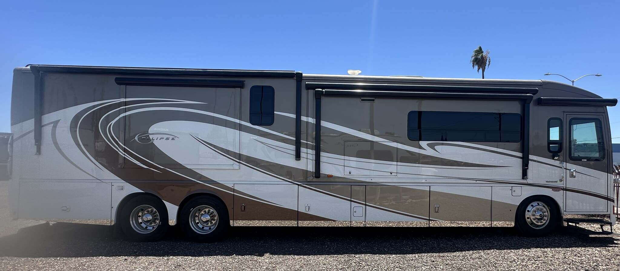 2015 Itasca Ellipse 42QD in mesa AZ