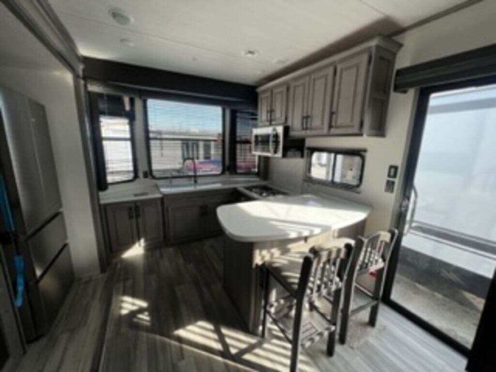 View more photos of this listing