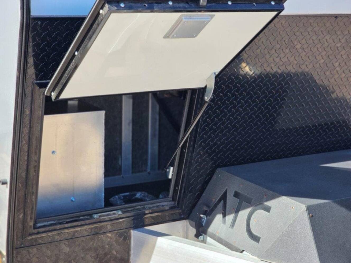 A photo of this 2023 ATC Pla 700 2015