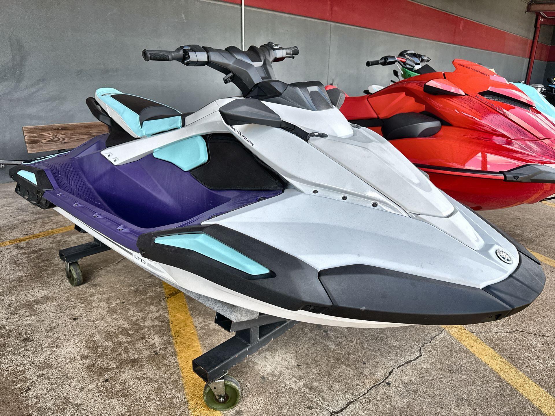 2025 Yamaha JETBLASTER LTD Two Seater jet ski