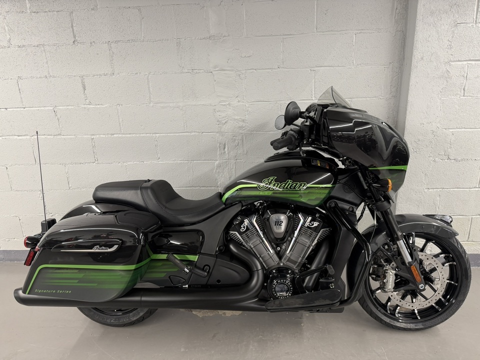 2026 Indian Chieftain PowerPlus Dark Horse Signature Series DARK HORSE in White Plains, NY