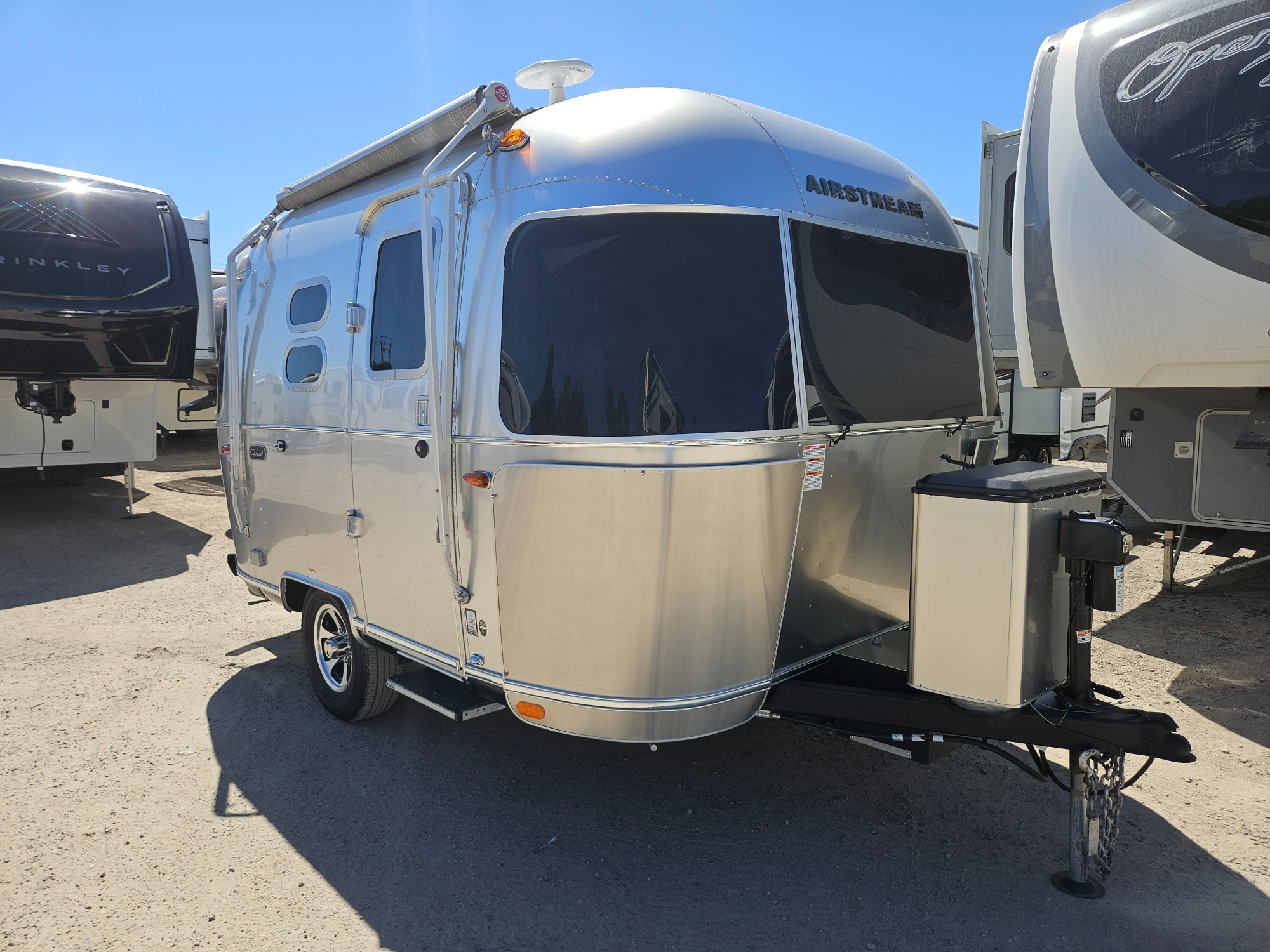 2022 Airstream Caravel 16RB in pismo beach CA