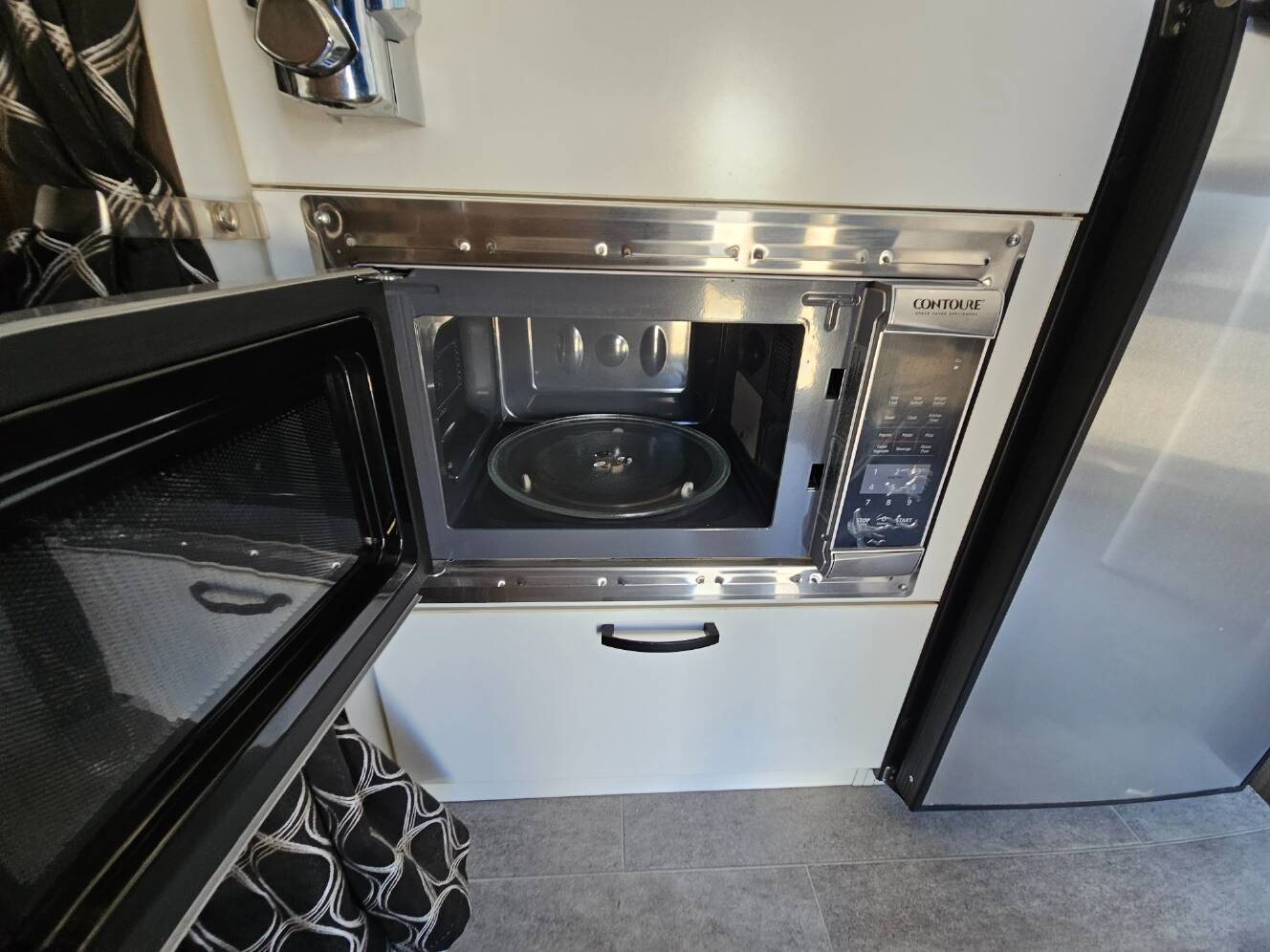 A photo of this 2022 Airstream Caravel 16RB