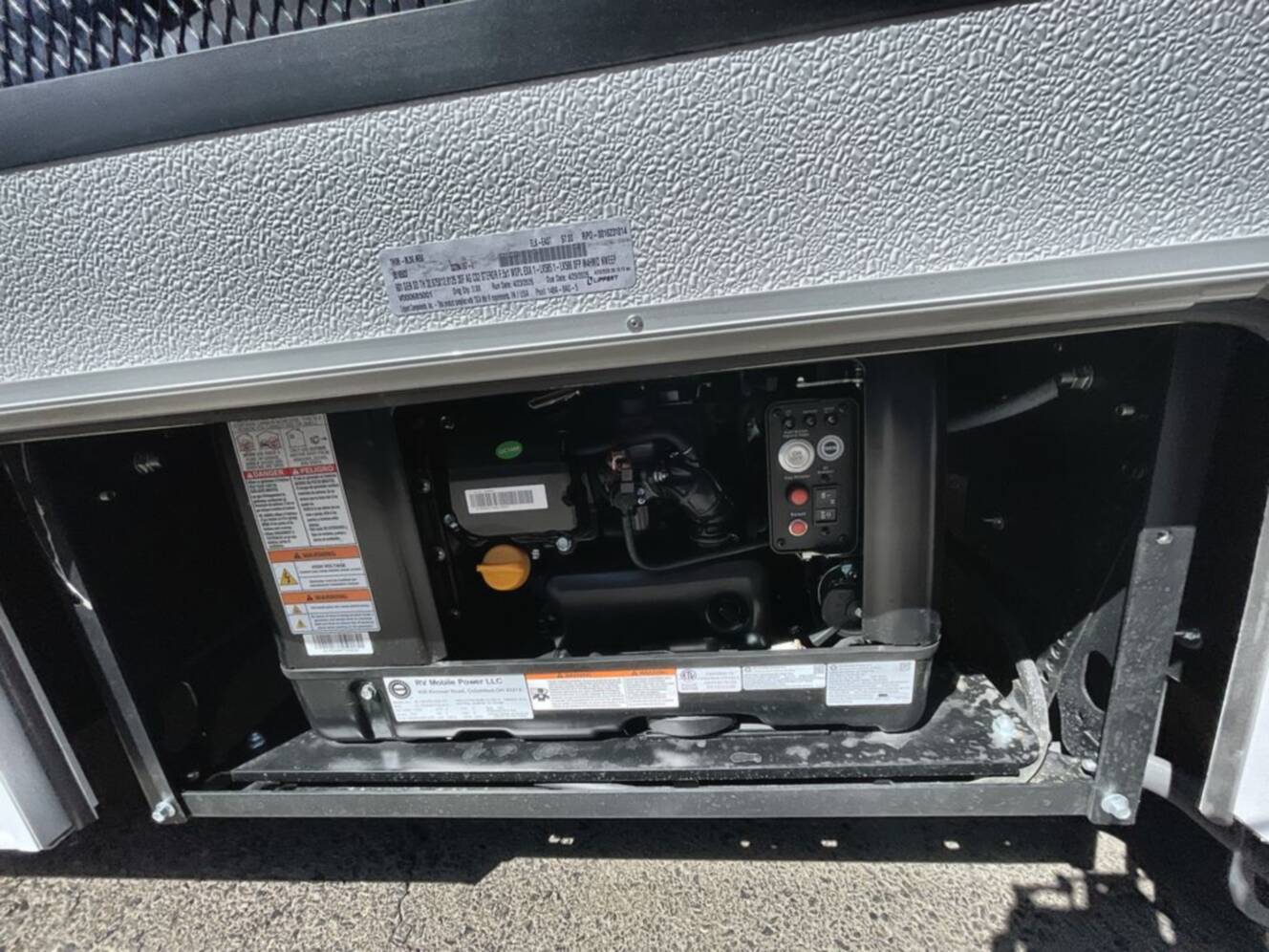 A photo of this 2027 Thor Motor Coach Geneva 21VT Chevy
