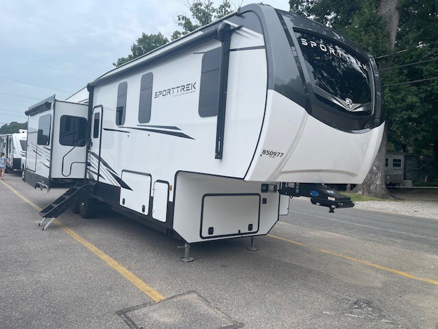 2026 Venture Rv Sporttrek Touring Edition STTF353VIK in richmond VA