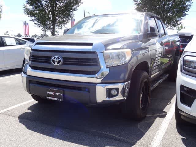 2015 TOYOTA TUNDRA in Norfolk, VA