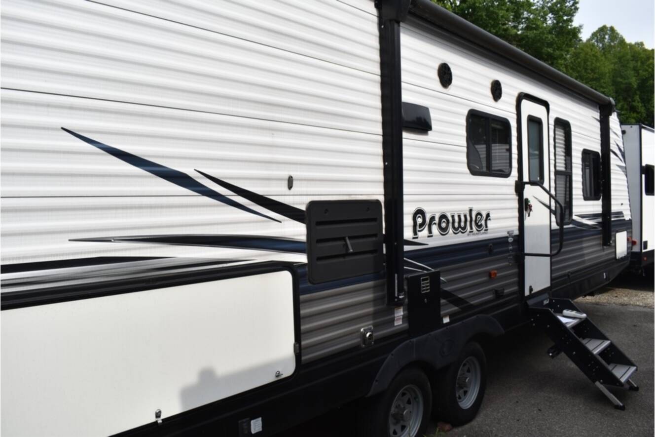 A photo of this 2021 Heartland Prowler 276RE