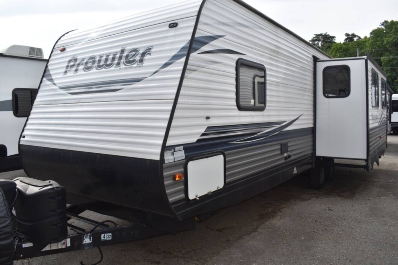 A photo of this 2021 Heartland Prowler 276RE