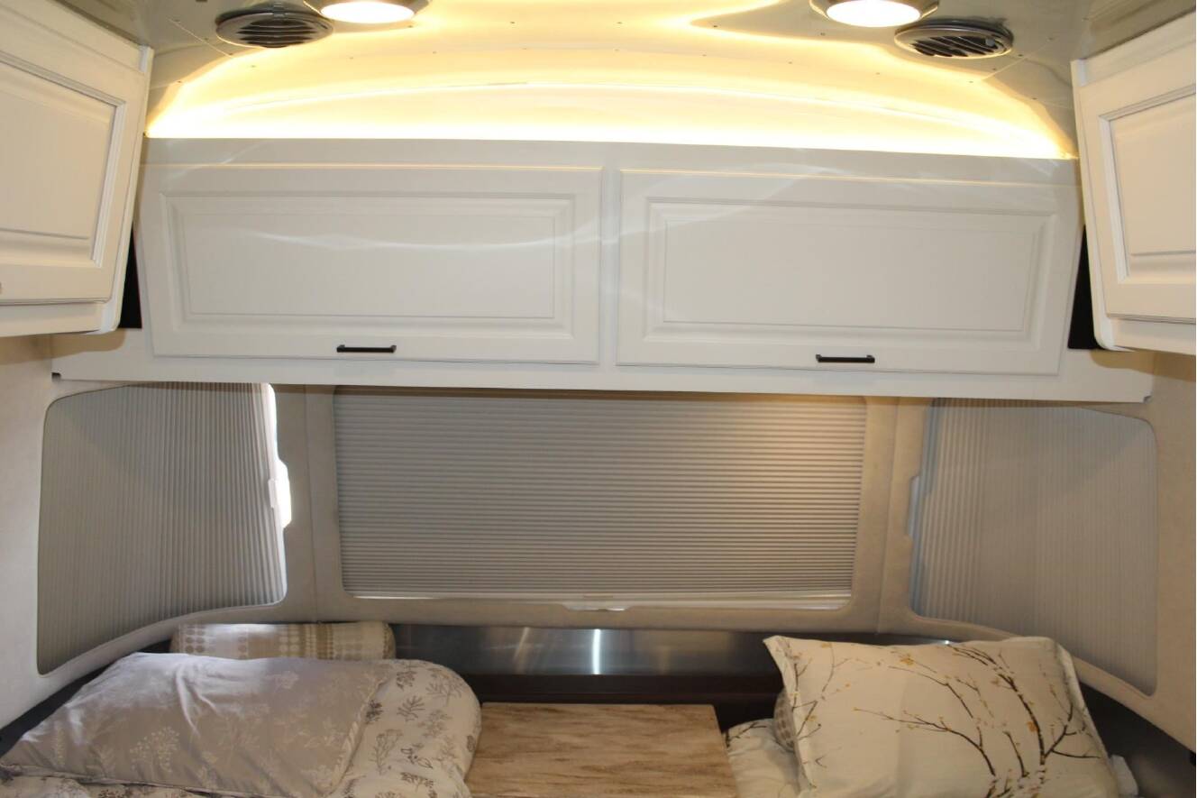 A photo of this 2017 Airstream CLASSIC 30RB