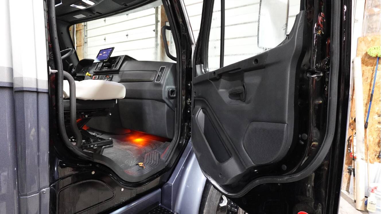 A photo of this 2026 Dynamax EUROPA 37CA