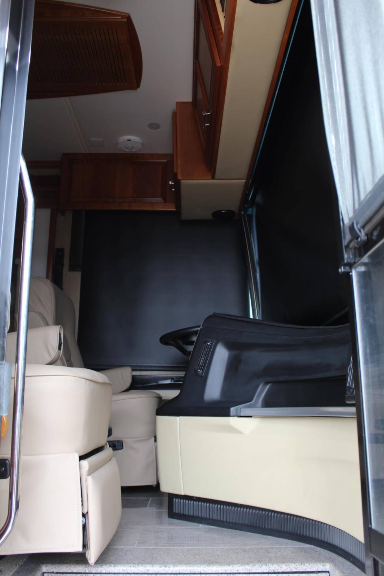 A photo of this 2016 Newmar VENTANA 3427