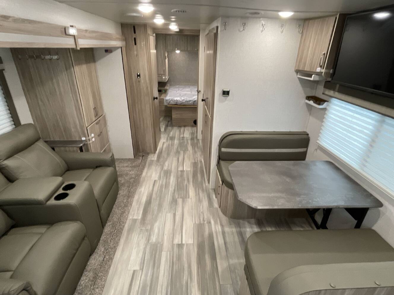 A photo of this 2022 Winnebago MINNIE 2529RG