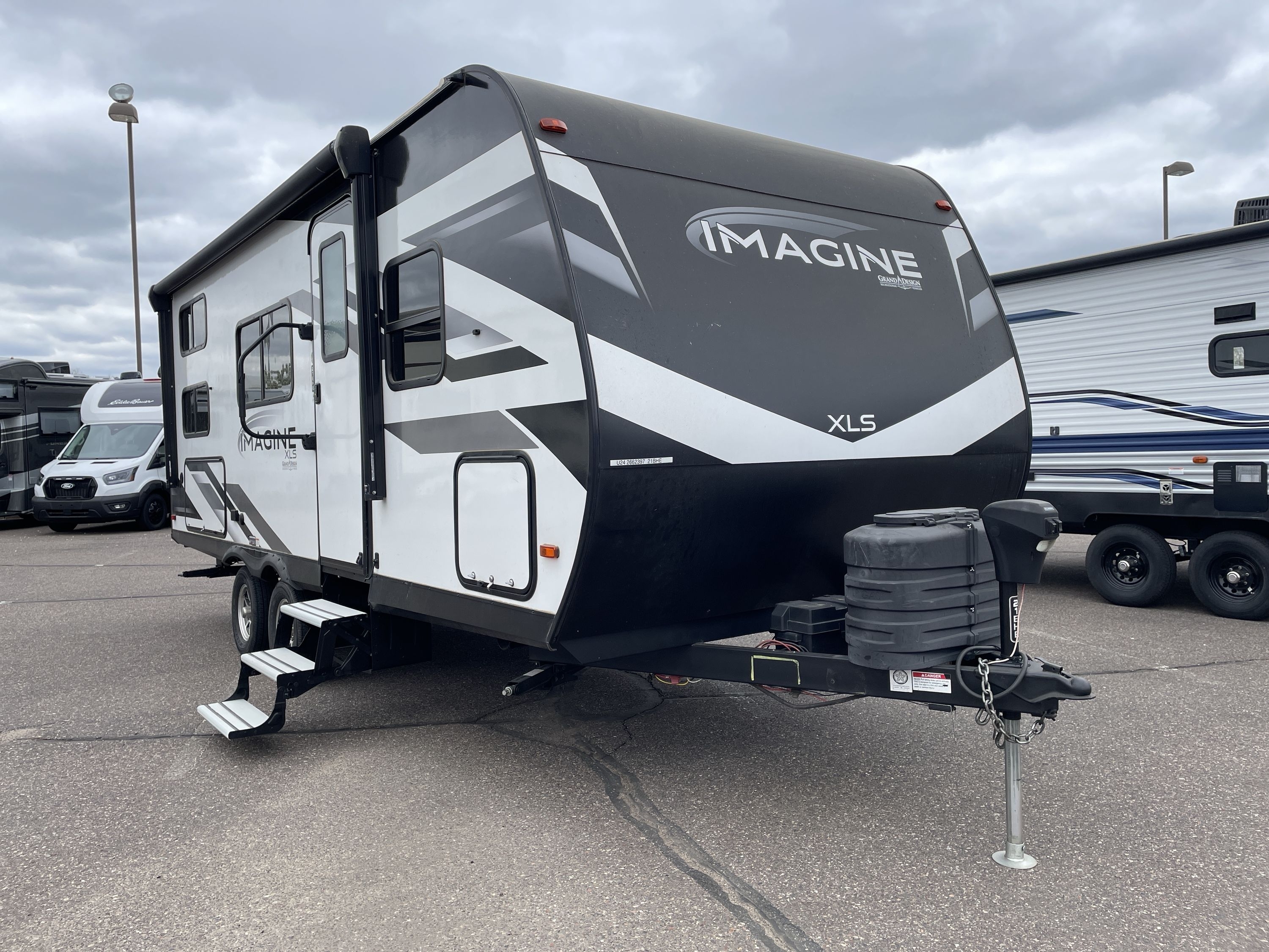 2024 Grand Design IMAGINE XLS 21BHE RV