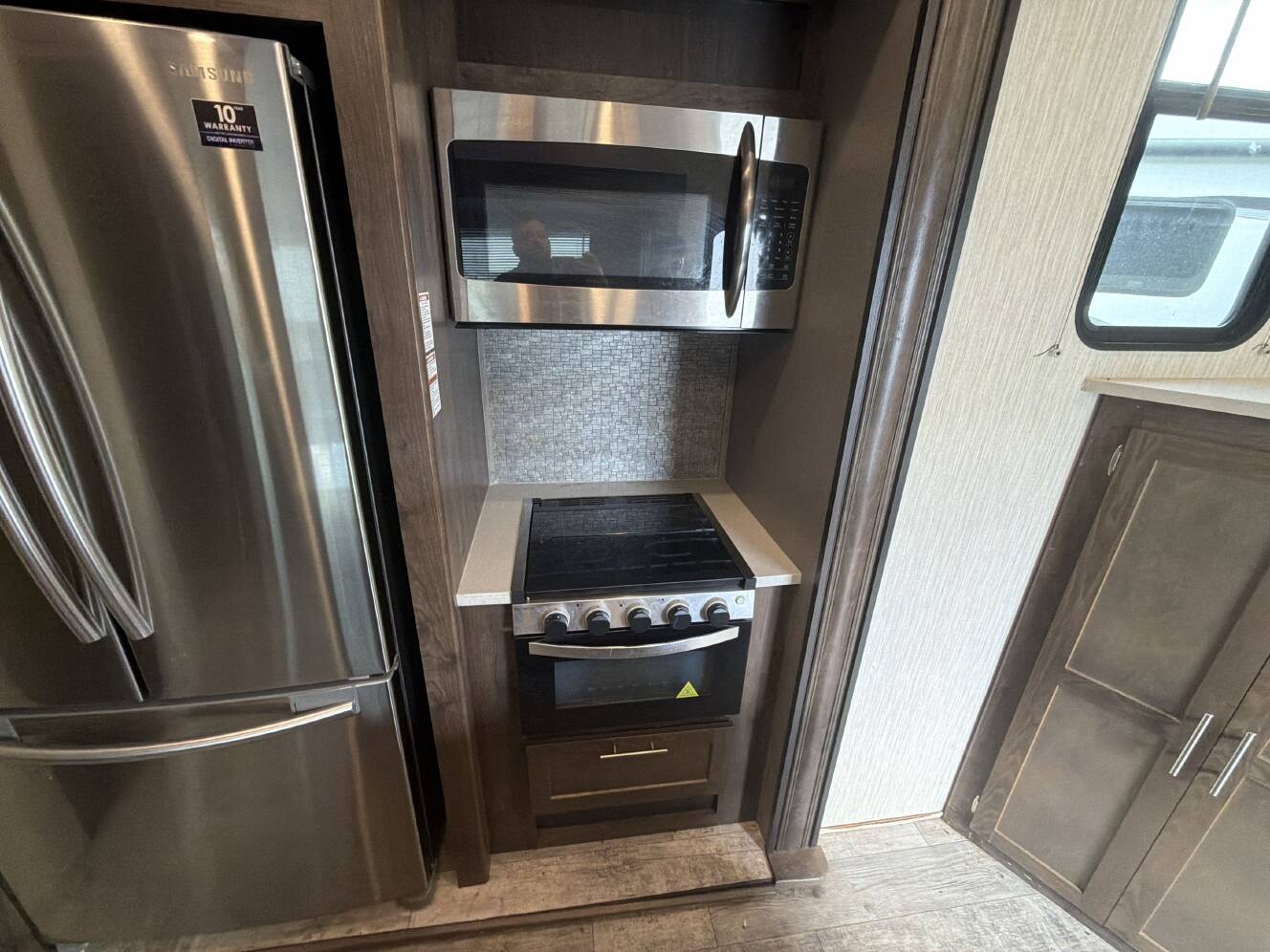 A photo of this 2020 Crossroads VOLANTE 3851FL