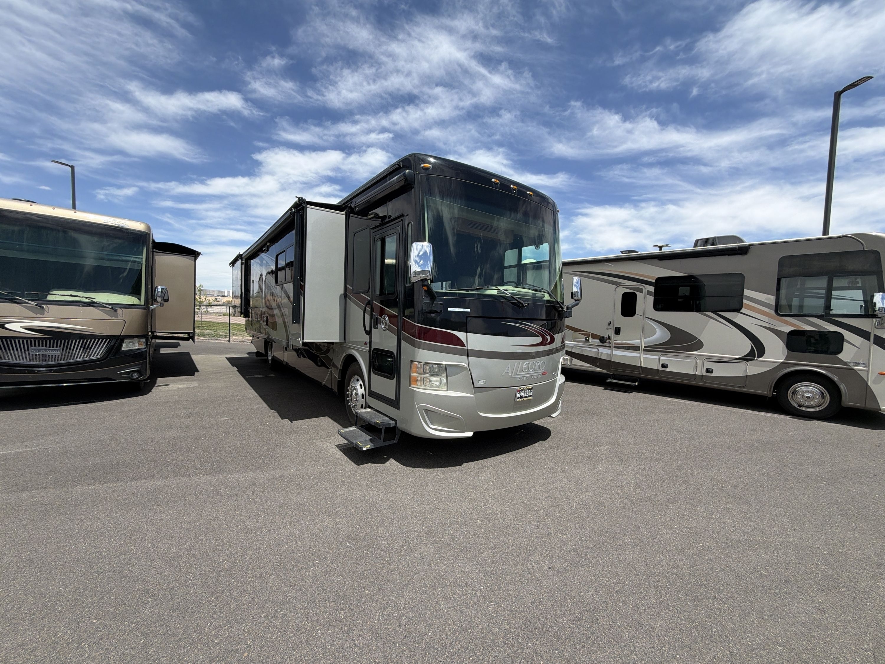 2017 Tiffin ALLEGRO RED 37PA in cheyenne WY