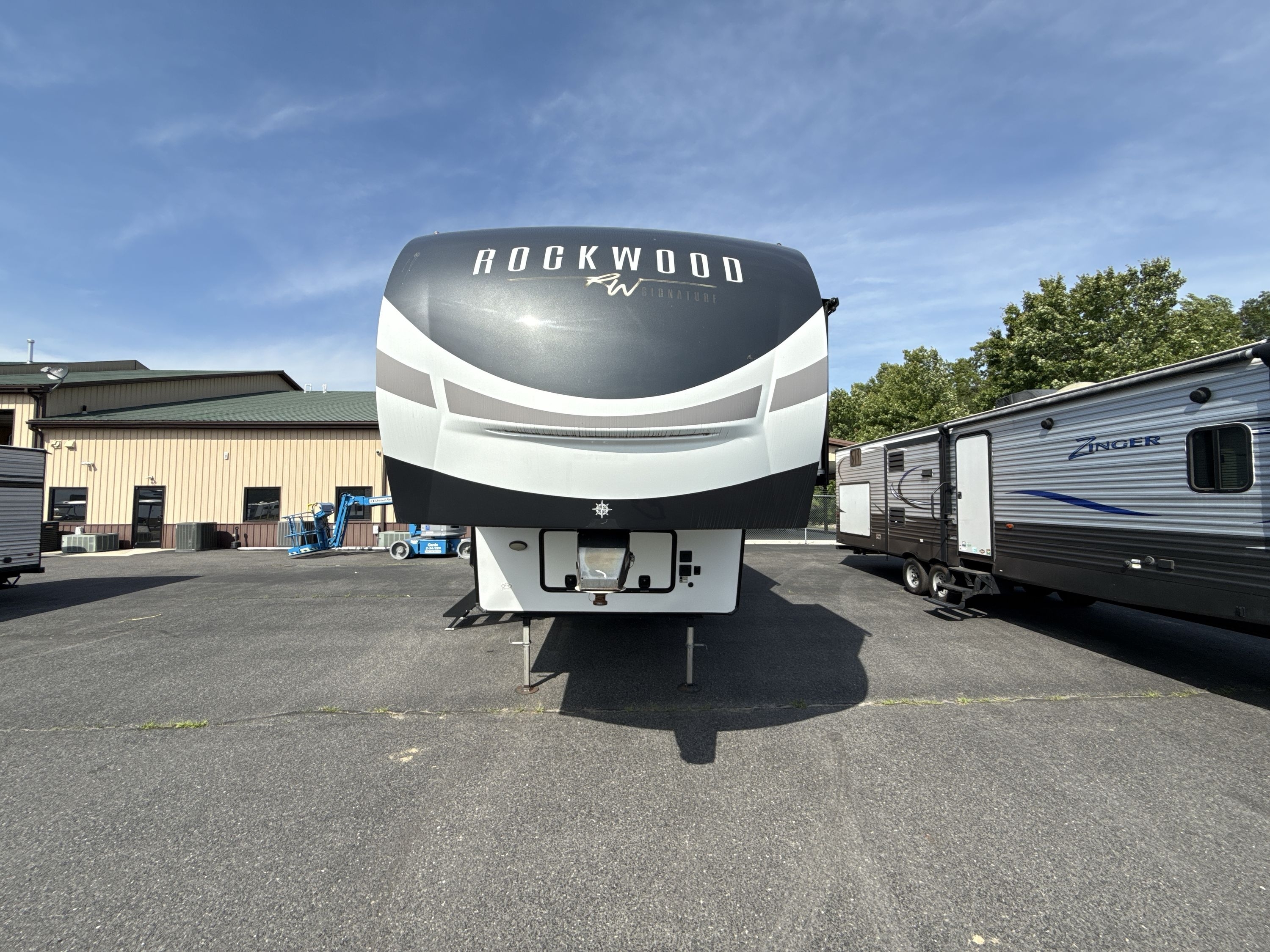 2023 Forest River ROCKWOOD SIGNATURE 2883WS in berlin NJ