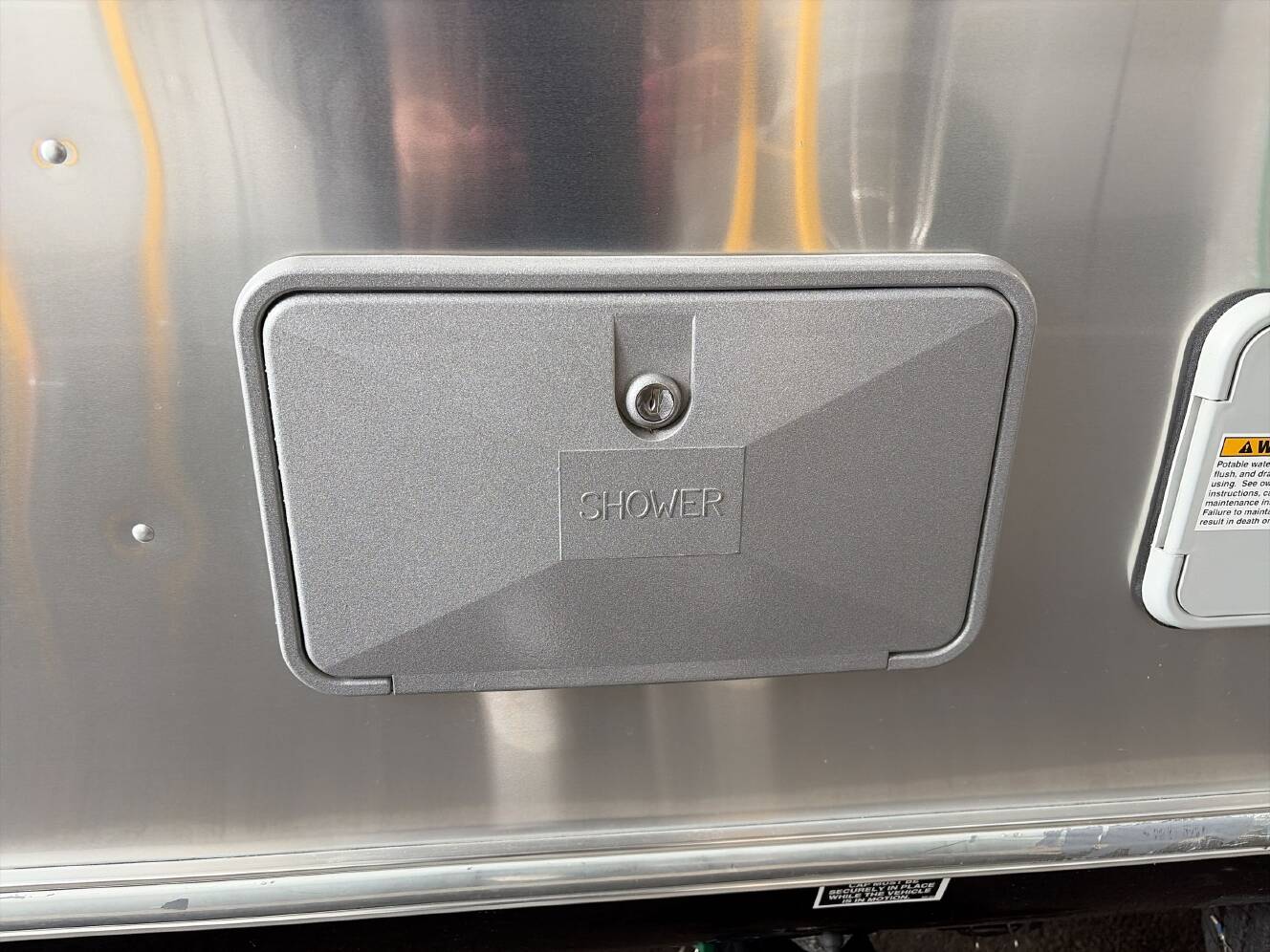 A photo of this 2017 Airstream FLYING CLOUD 25FB