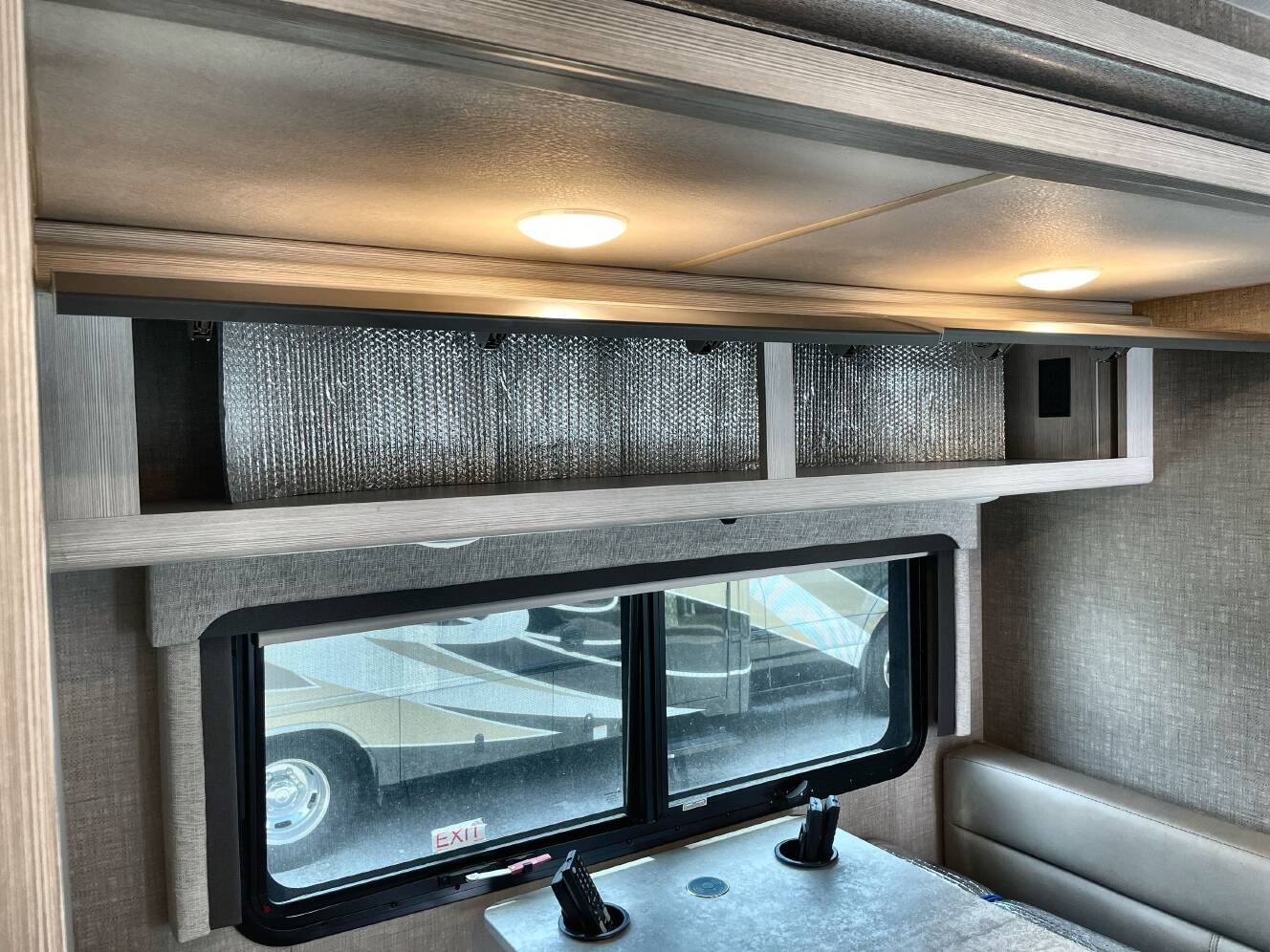 A photo of this 2023 Thor GEMINI 23TW