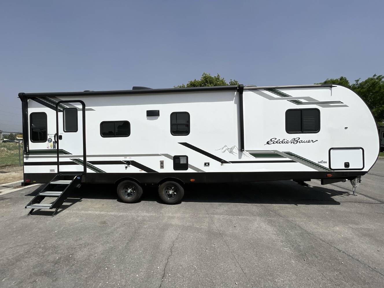 A photo of this 2024 Heartland EDDIE BAUER ID270RL-L