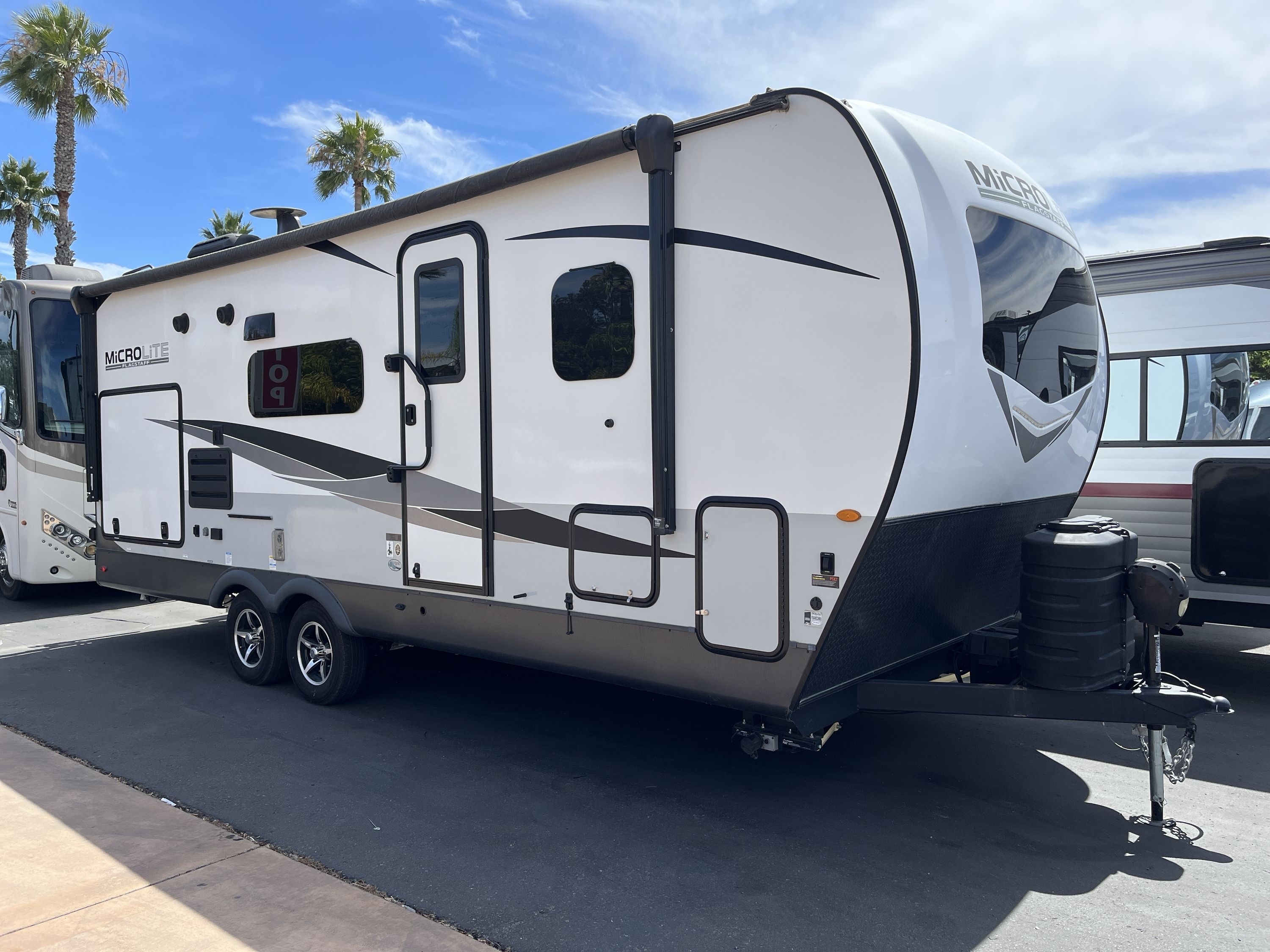 2023 Forest River FLAGSTAFF MICRO LITE 25FBS RV