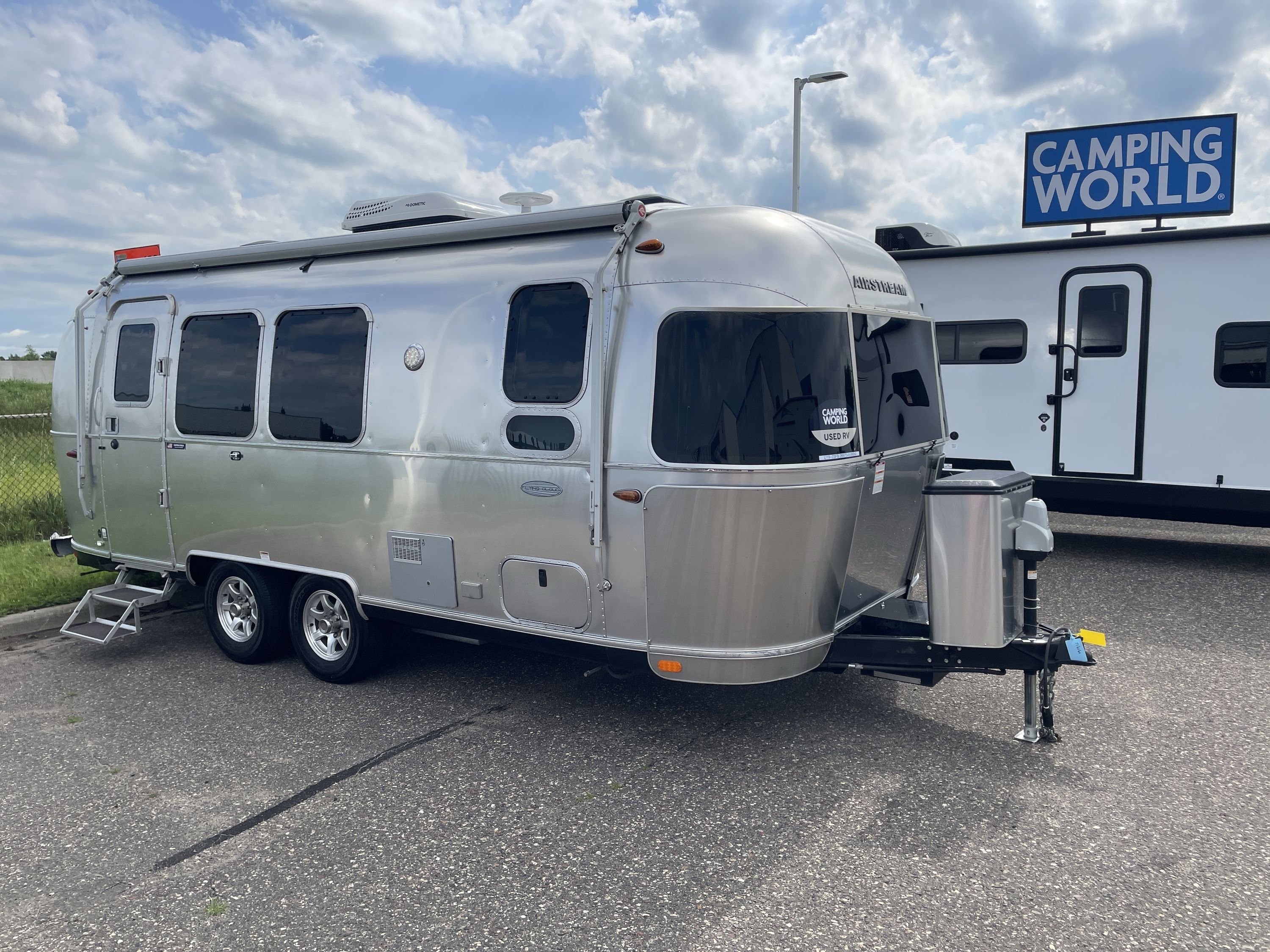 2019 Airstream FLYING CLOUD 23FB in monticello MN
