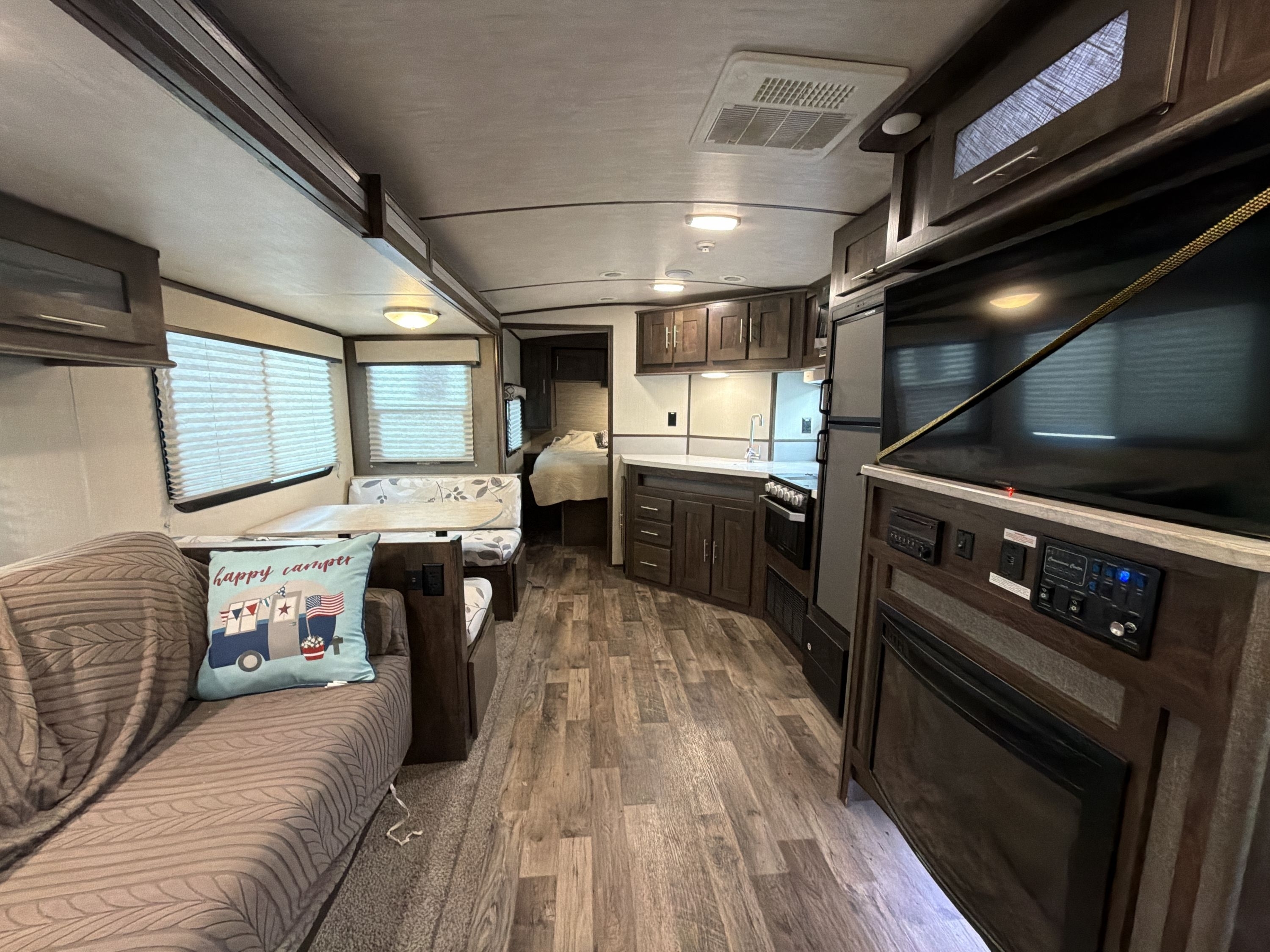 2018 Cruiser Rv RADIANCE 25RB in bartow FL