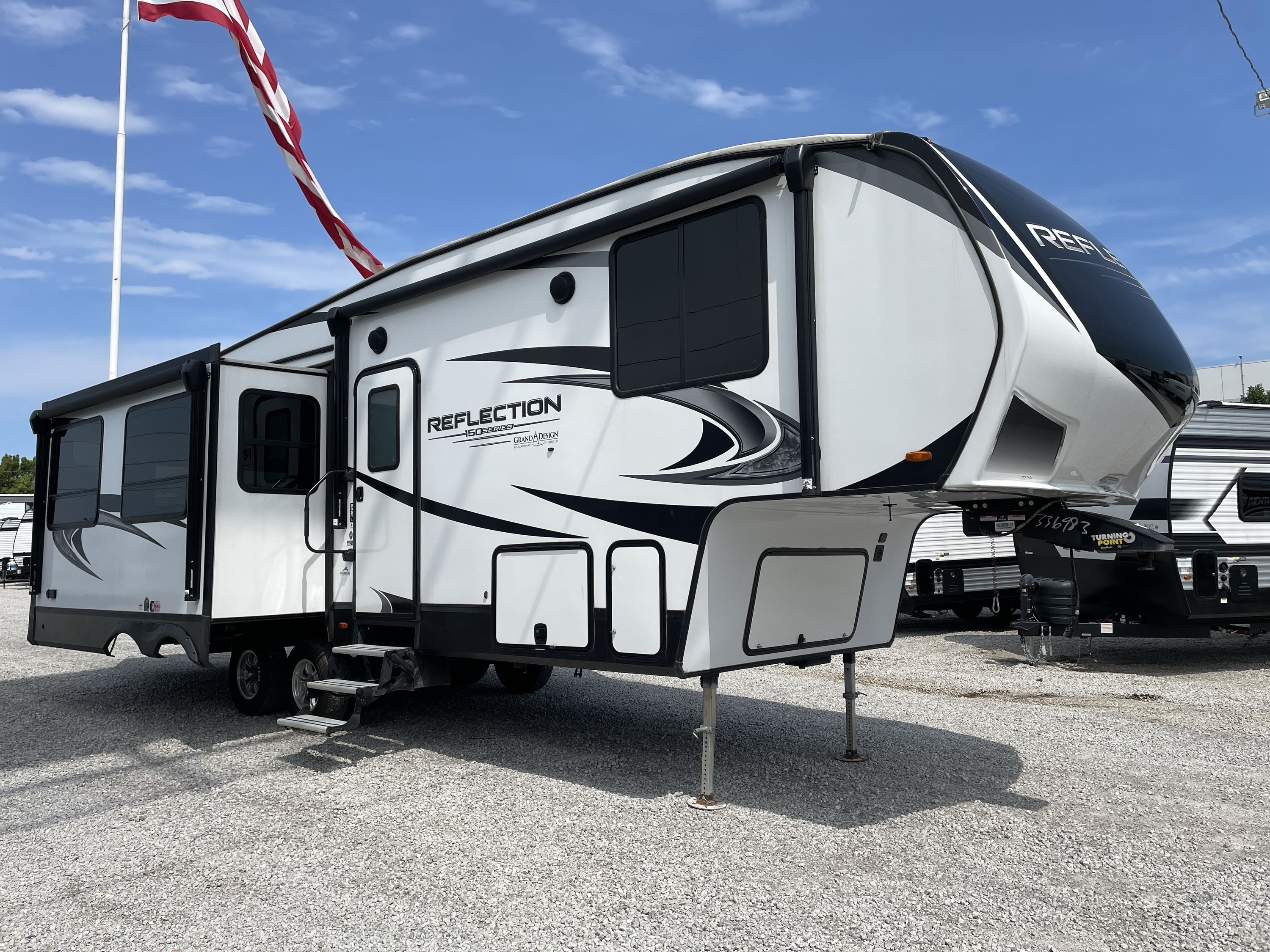 2022 Grand Design REFLECTION 295RL RV