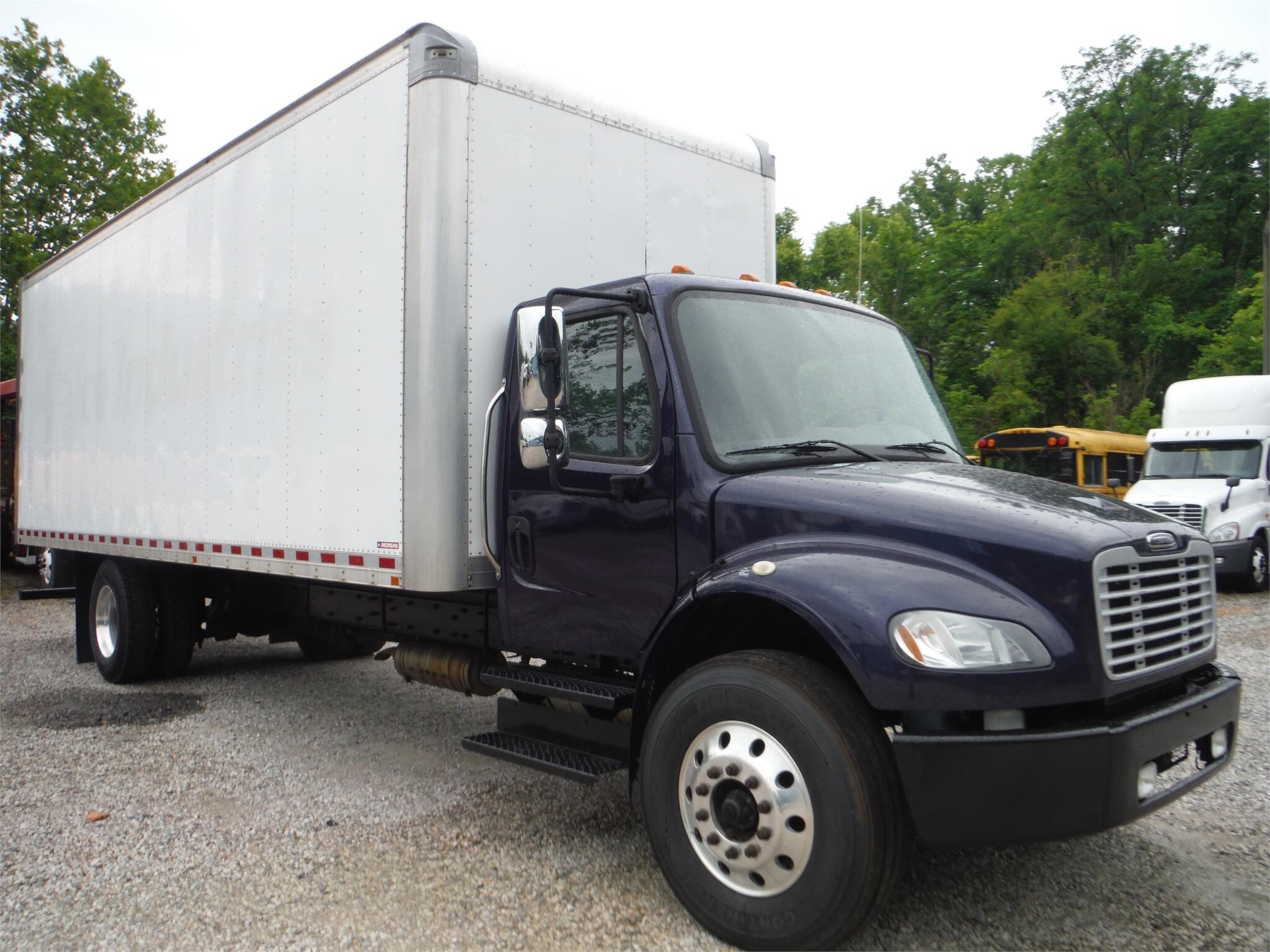2016 FREIGHTLINER BUSINESS CLASS M2 106 in Charleston, WV
