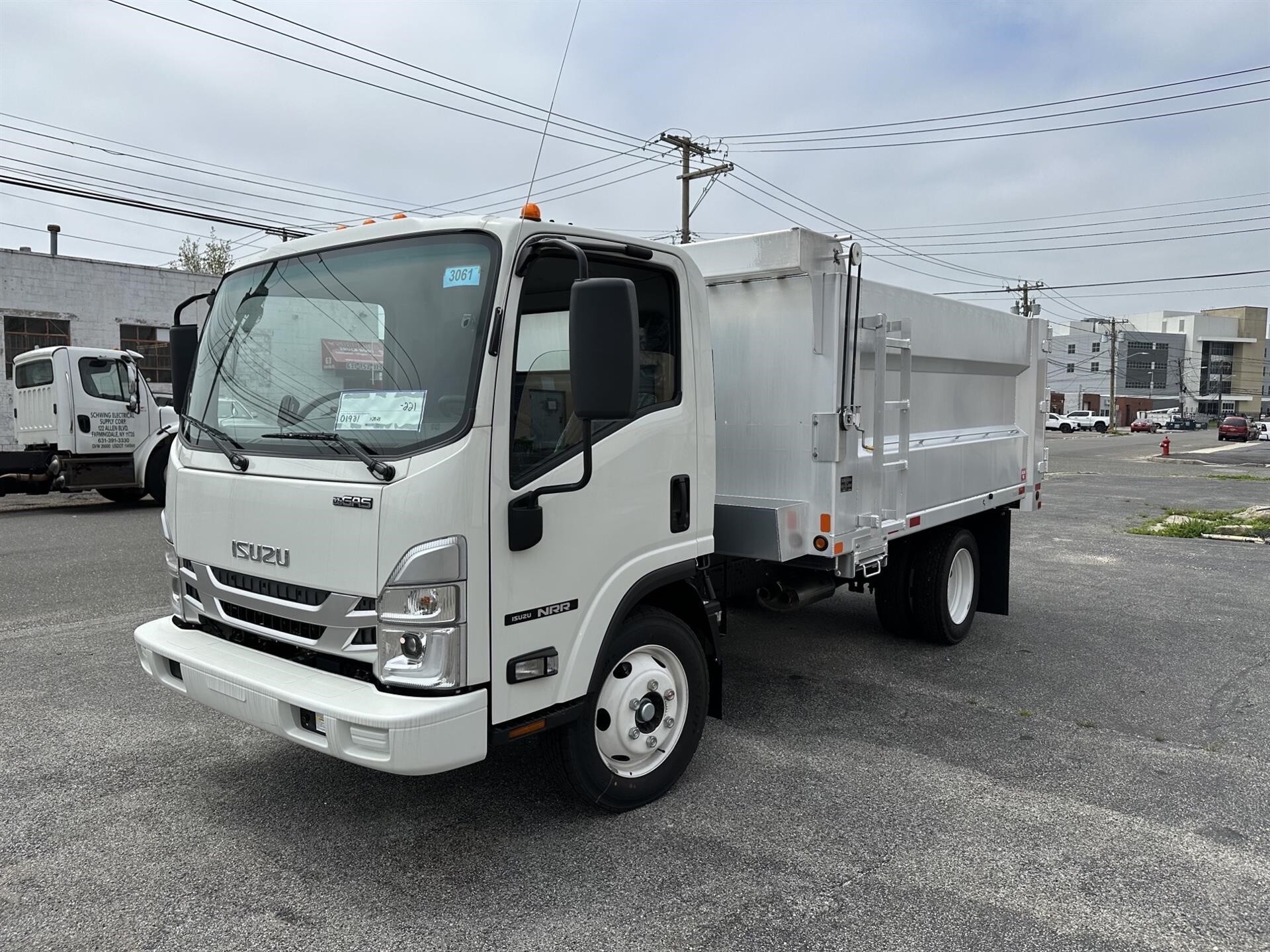 2024 ISUZU NRR in Jamaica, NY
