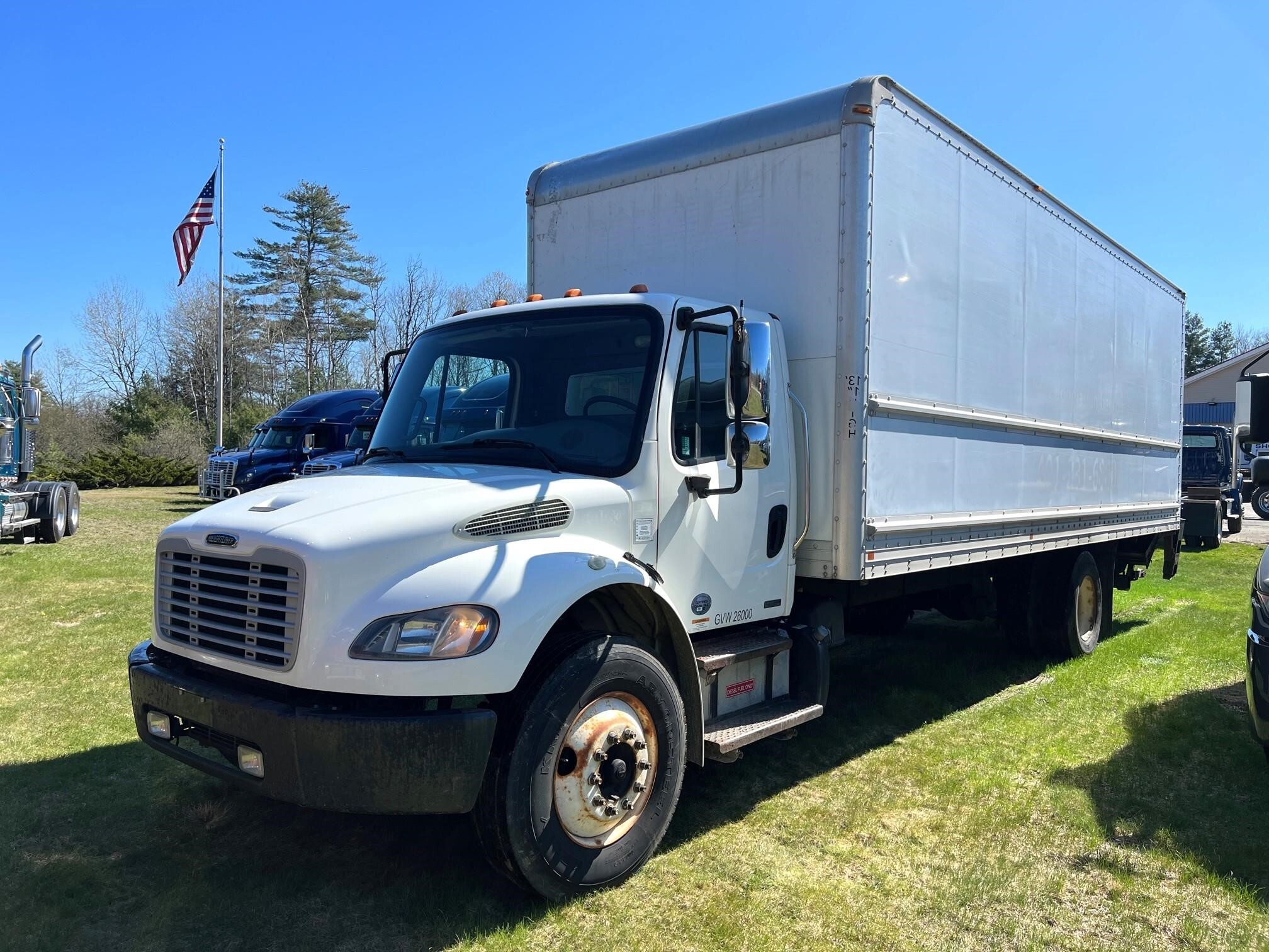 2012 FREIGHTLINER BUSINESS CLASS M2 106 in Westminster, VT