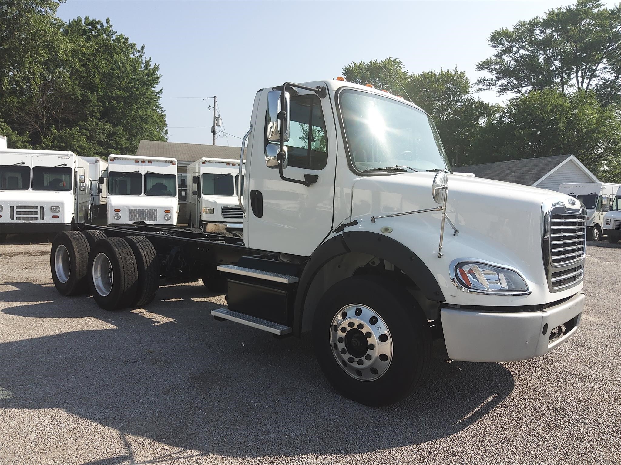 2017 FREIGHTLINER BUSINESS CLASS M2 112 in Fort Wayne, IN