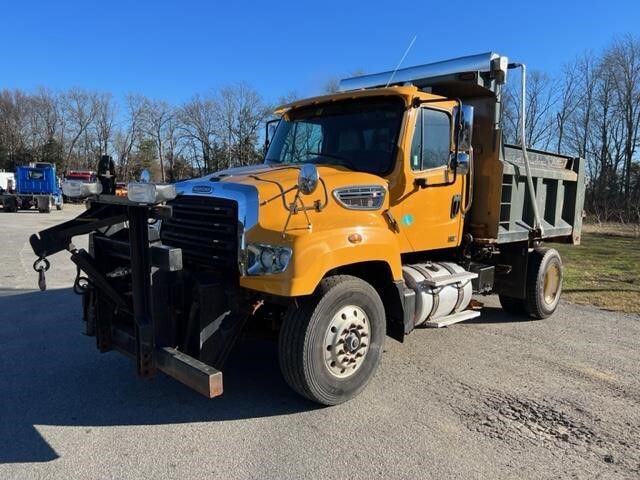 2012 FREIGHTLINER 114 SD in Westminster, VT