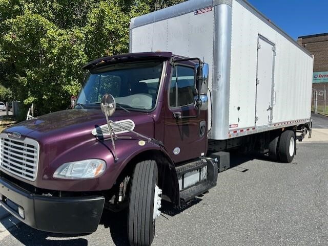 2019 FREIGHTLINER BUSINESS CLASS M2 106 in Landover, MD