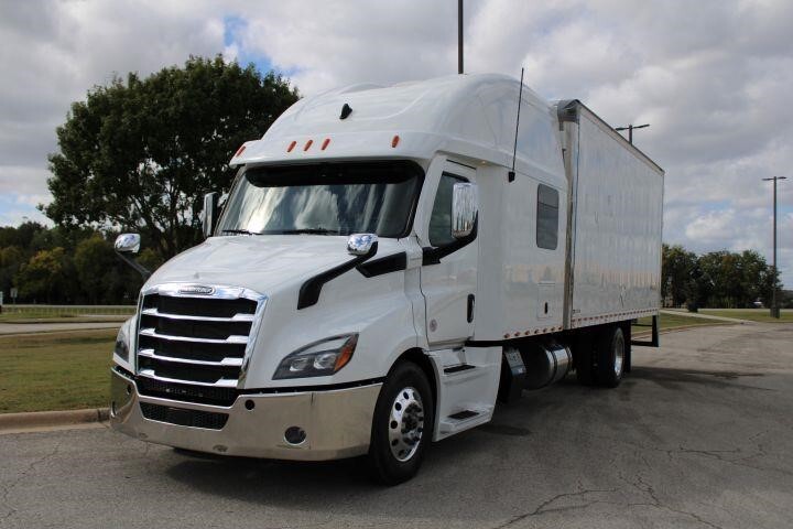 2024 FREIGHTLINER CASCADIA 116 in Houston, TX