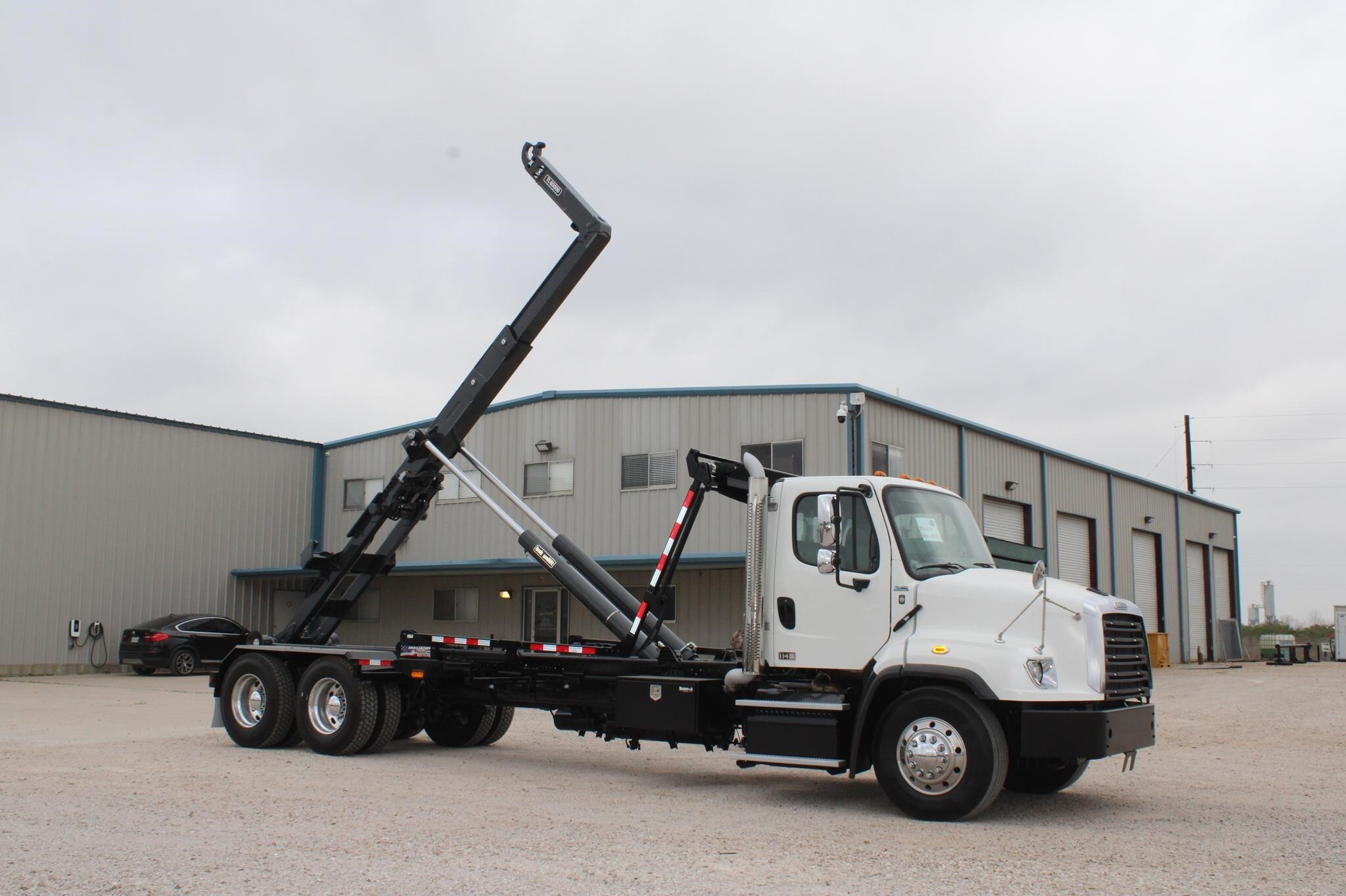 2017 FREIGHTLINER 114 SD in Brookshire, TX