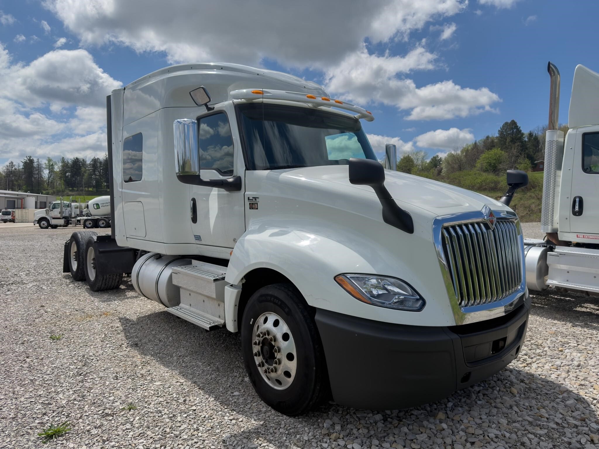 2018 INTERNATIONAL LT in Saint Clairsville, OH