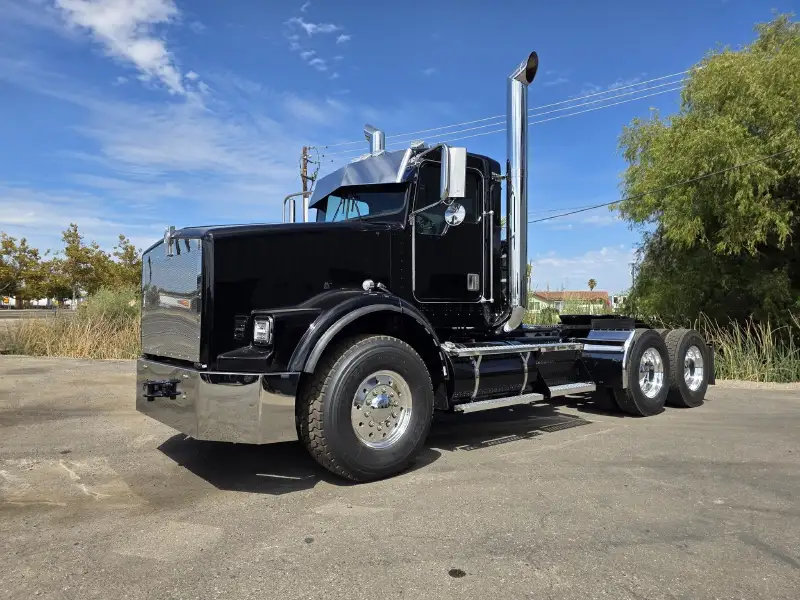 1999 KENWORTH T800