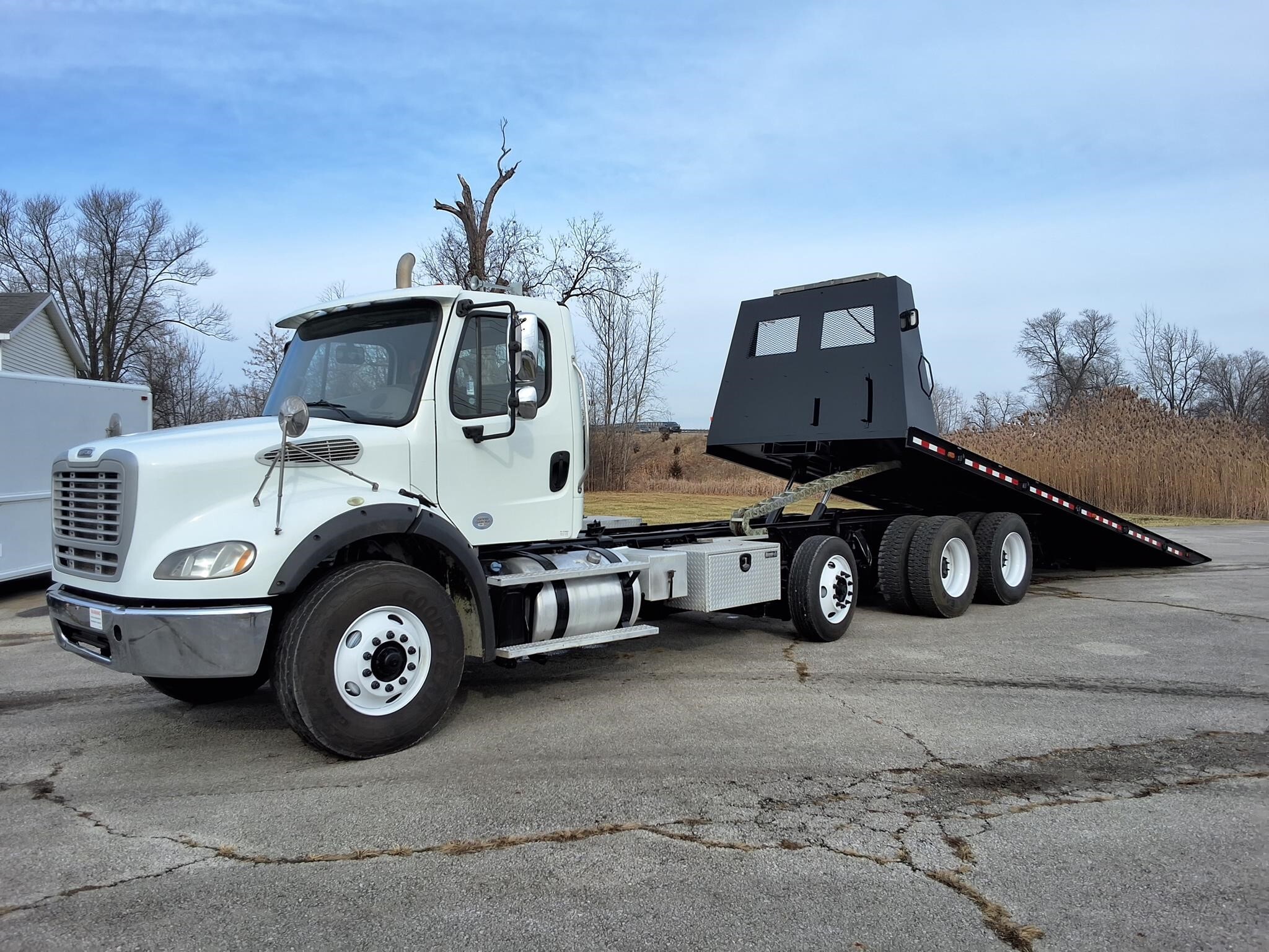 2017 FREIGHTLINER BUSINESS CLASS M2 112 in Fort Wayne, IN