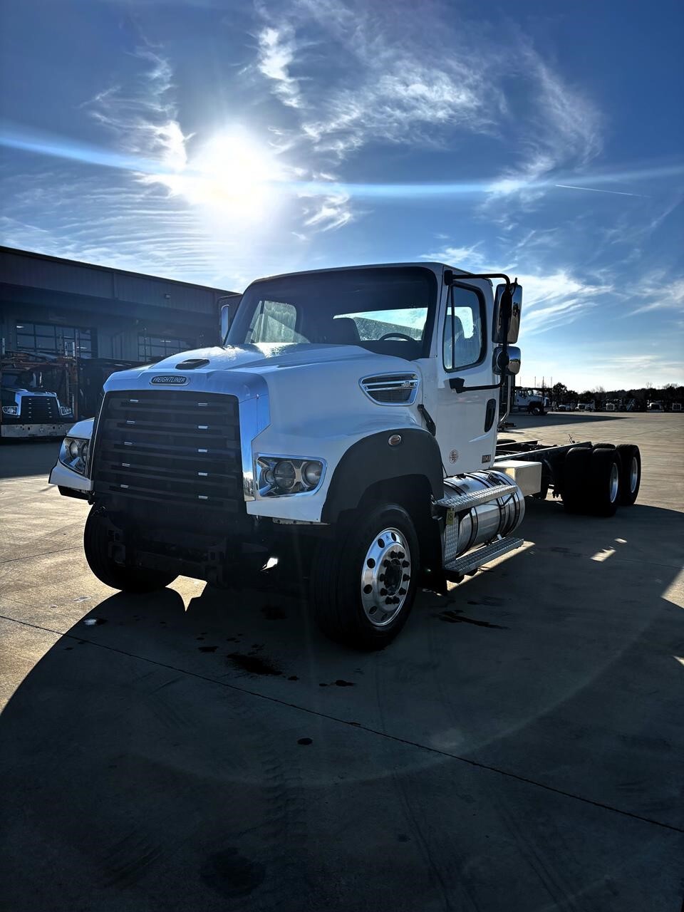 2020 FREIGHTLINER 114 SD in Lincoln, AL