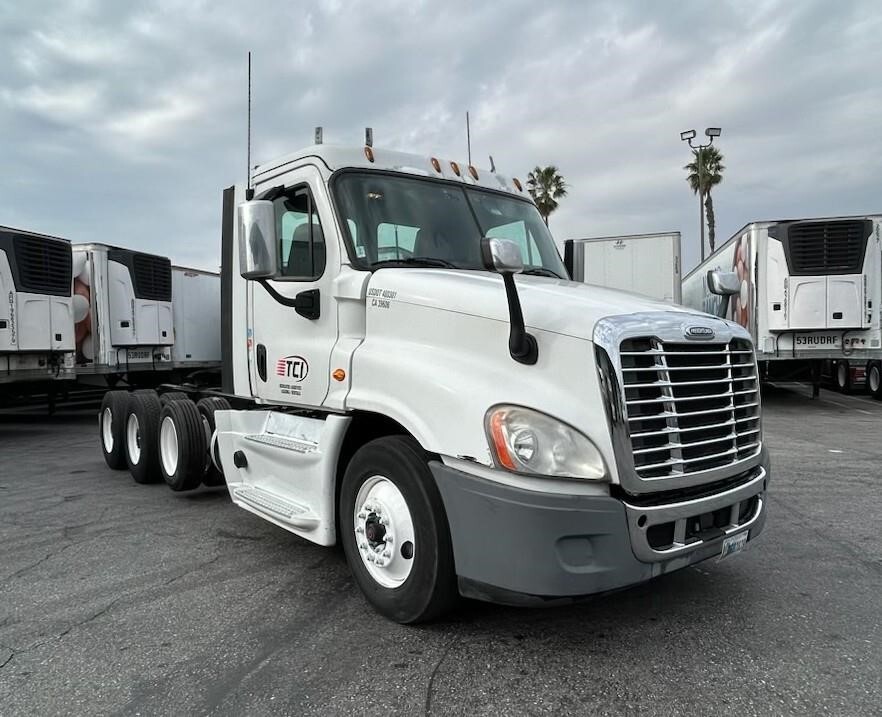 2018 FREIGHTLINER CASCADIA 125 in North Las Vegas, NV