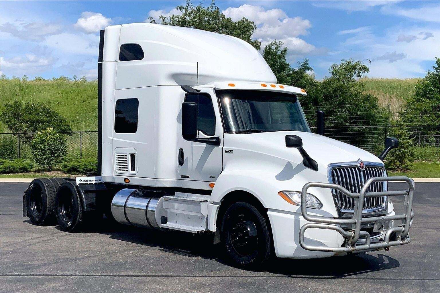 2023 INTERNATIONAL LT in Joliet, IL