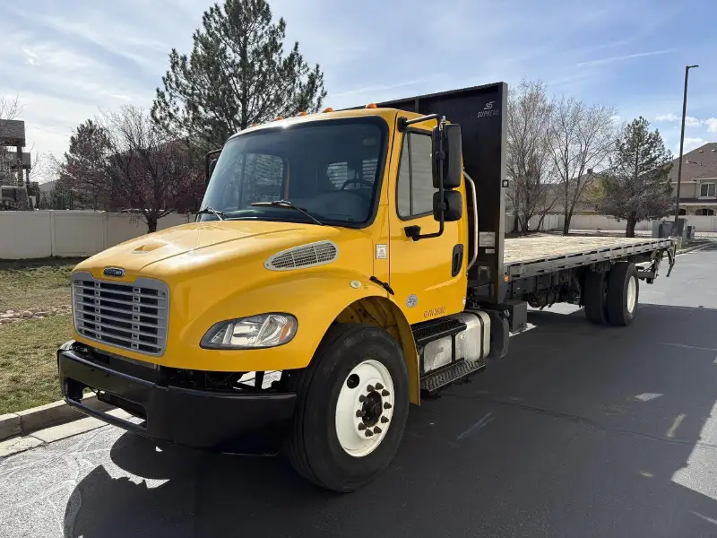 2019 FREIGHTLINER BUSINESS CLASS M2 106