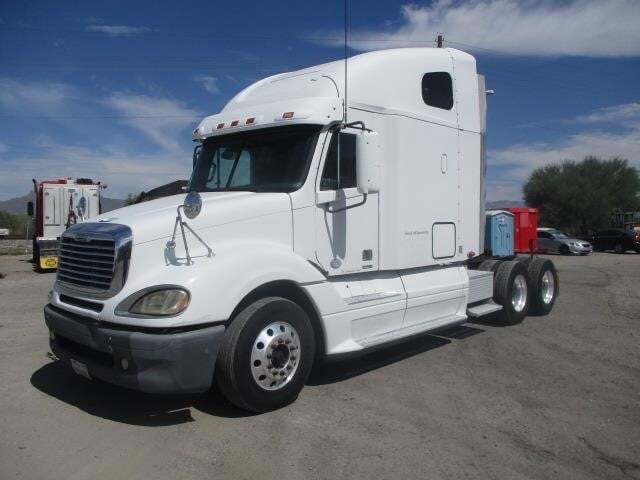 2009 FREIGHTLINER COLUMBIA in Tucson, AZ