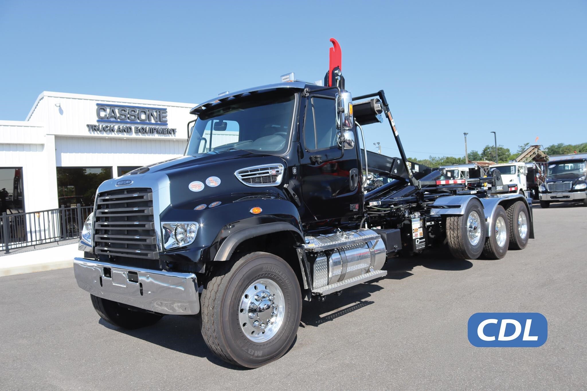 2027 FREIGHTLINER 114 SD in Ronkonkoma, NY