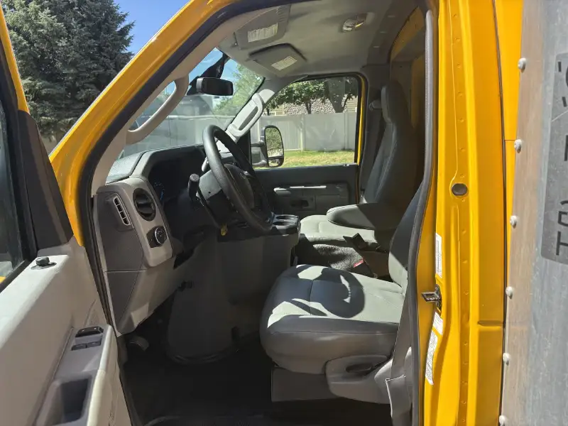 2022 FORD ECONOLINE