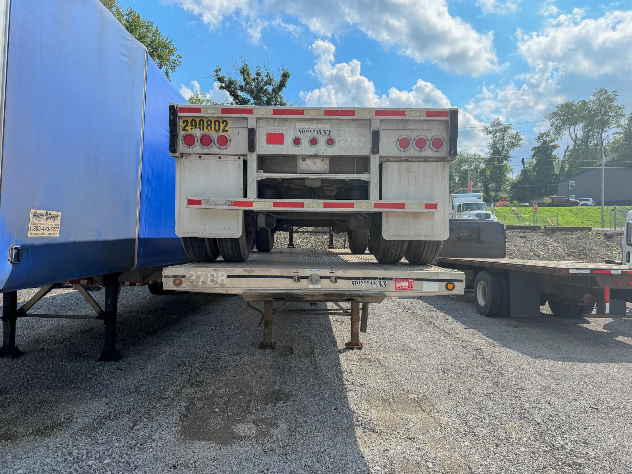 2014 MAC TRAILER MFG FLATBED in East Liverpool, OH