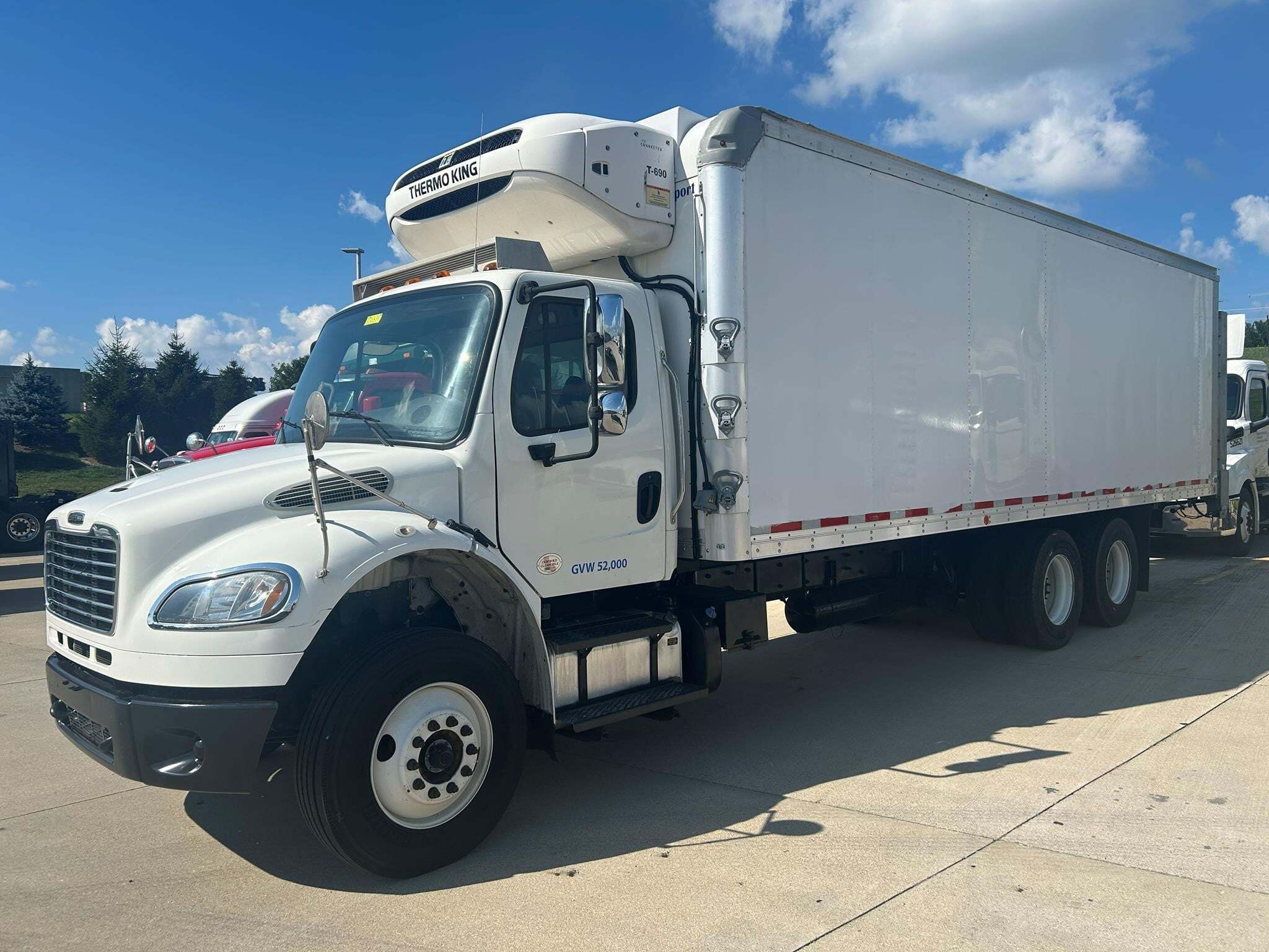 2020 FREIGHTLINER BUSINESS CLASS M2 106 in Cincinnati, OH
