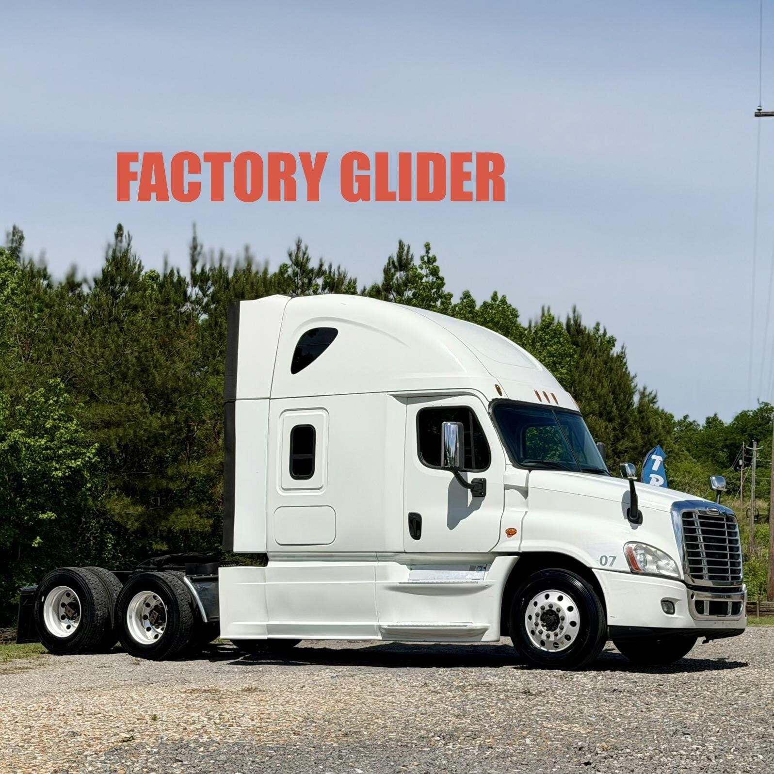 2019 FREIGHTLINER CASCADIA 125 in Fayette, AL